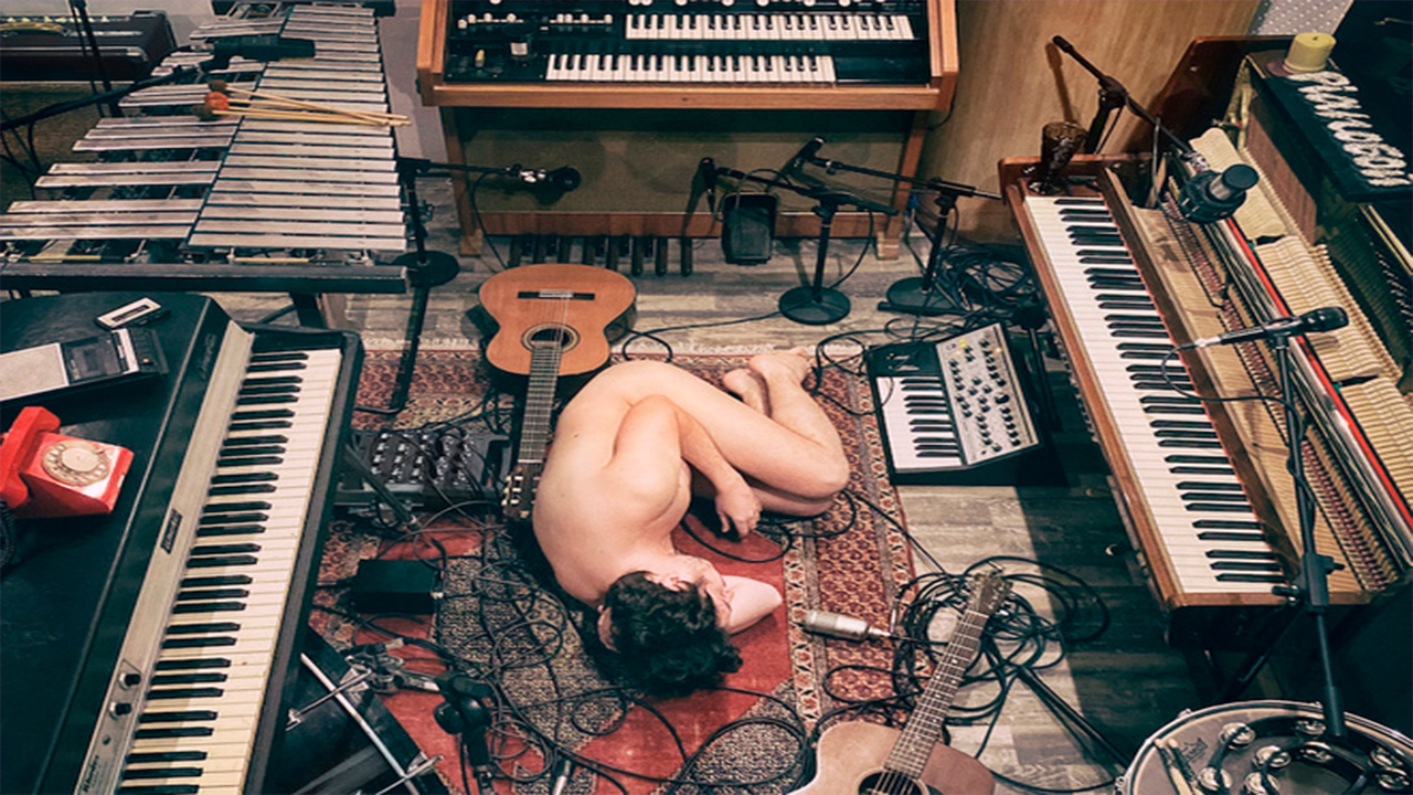 Оголений Pianoбой представив новий акустичний альбом - ЗАБРОШКА Оголений Pianoбой представив новий акустичний альбом - ЗАБРОШКА