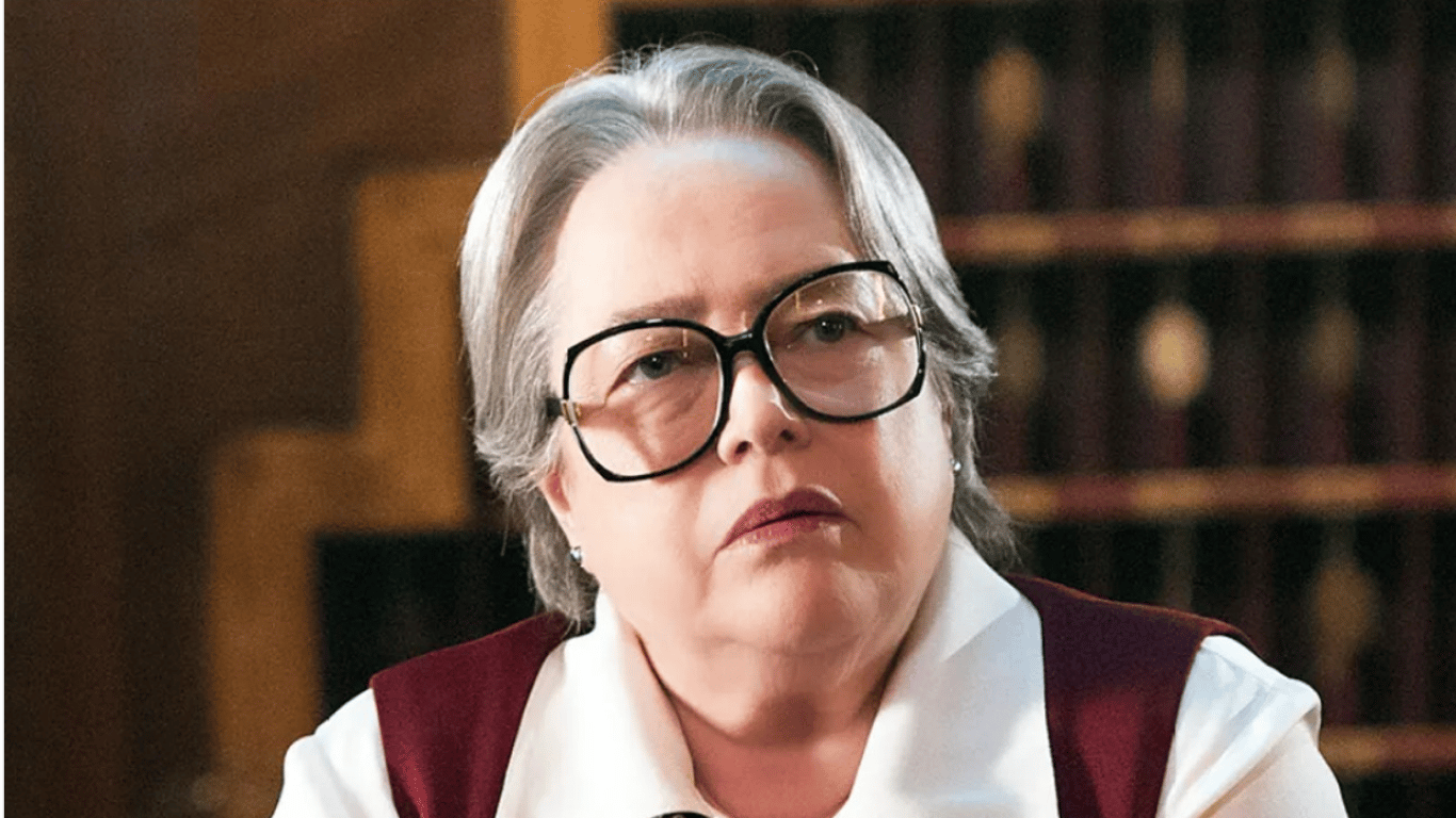 Басқа адамдардың әйелдері жиналған порно