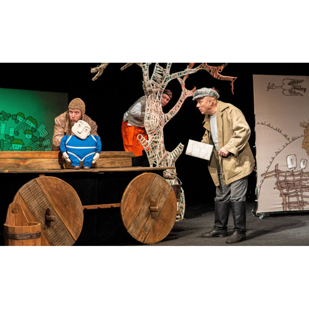 Фото №6 - АфишаАфіша "НЕХАЙ ЩАСТИТЬ!". Вистава Харківського академічного українського драматичного театру ім. Т. Г. Шевченка