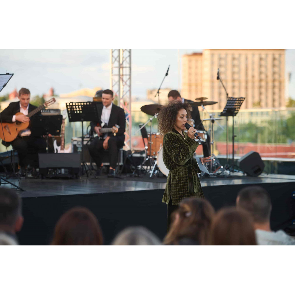 Фото №10 - Афіша Афіша STING – Kyiv Mozart Orchestra, Київ - 2026-05-22 19:00:00