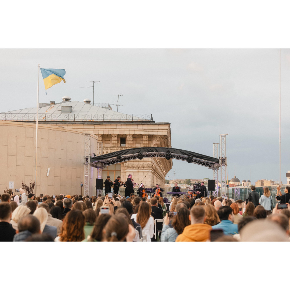 Фото №10 - Афіша Афіша EINAUDI & TIERSEN – Kyiv Mozart Orchestra, Київ - 2026-05-30 19:00:00