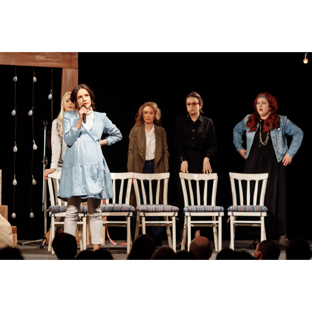 Фото №12 - Афіша Афіша #GOODBYEMYLOVE, АБО, ДІВЧАТА, ВАМ СЮДИ (16+), Чернігів‎ - 2026-05-10 18:00:00