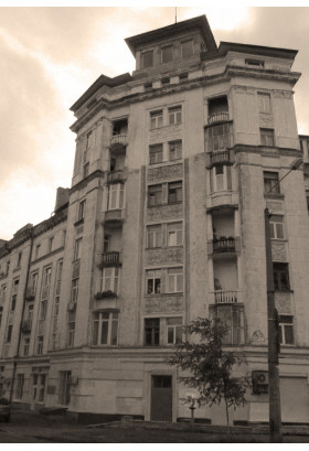 Poster  Лукьяновка - «район спасенных».Часть первая, Kyiv - 2018-09-01 11:00:00