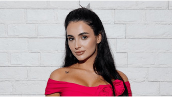 Anna Trincher impresses in leopard underwear: the singer's new photo shoot ignites Instagram
