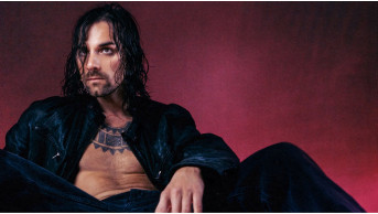 Anton Savlepov starts a solo career with a new project SAVLEPOV: frank confessions of the artist