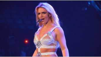 Britney Spears reveals the details of a dramatic holiday on the islands