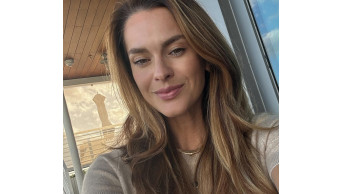 Magical Thanksgiving: Olesya Stefanko shares family moments by the ocean