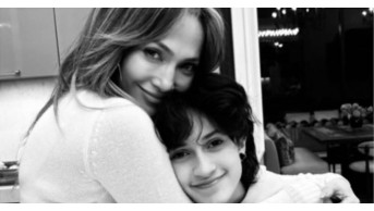 Jennifer Lopez and Daughter Emme Shine at Broadway Debut of 'Good Night, and Good Luck'