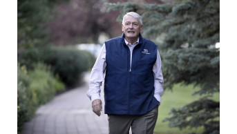 John Malone's Strategic Shift: A Power Move at Warner Bros. Discovery
