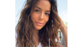 Eva Longoria enjoys her vacation with her son: the star showed beach photos