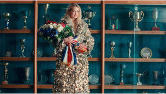 French Vogue was criticized for its cover with Gigi Hadid
