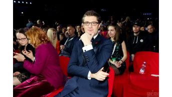 Ukrainian Actor's Decision to Stay Abroad Sparks Controversy