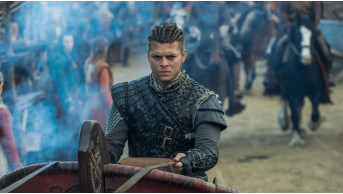 Фото №%d - АфішаІсторичні серіали, які вражають: від