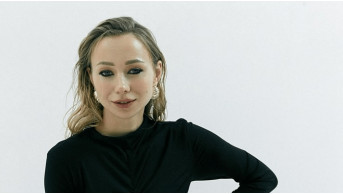 Kateryna Repyakhova showed the results of rhinoplasty and chin surgery: photos before and after