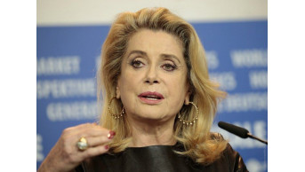 Catherine Deneuve Dedicates César Ceremony to Ukraine in Stirring Speech