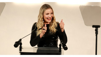 Cameron Diaz impresses with a new look at a social event