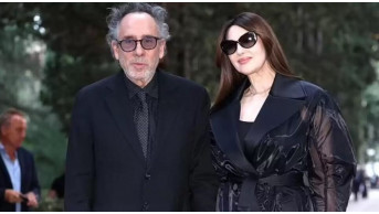 Monica Bellucci and Tim Burton: An unforgettable exit at the Globo d'Oro