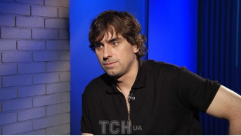 Olexiy Hnatkovskyi: Fatherhood Insights from Ukraine's Star of 'Dovbush'