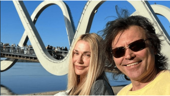 Controversy Erupts as Olga Sumska's Bridge Walk Sparks Online Backlash