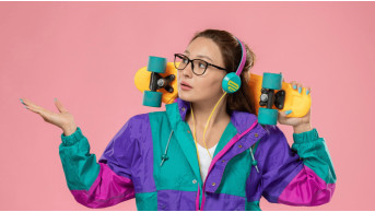 Fashion Revival: 90s Styles Make a Bold Comeback