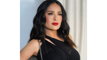 Salma Hayek impresses: celebrating Oceans Day in a stylish white swimsuit