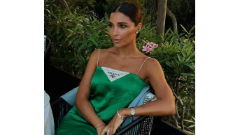 Santa Dimopoulos takes Mykonos by storm: beach dancing and glittering outfits