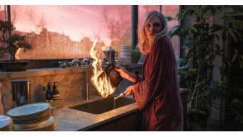 Sensation on Apple TV+: Alfonso Cuaron embodies ''Disclaimer'' with Cate Blanchett