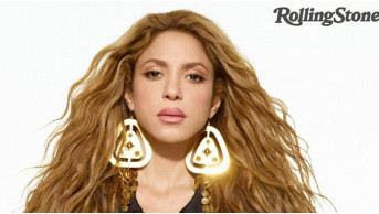 Shakira surprised: Seductive images for the cover of Rolling Stone