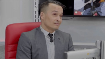 Таємниче зникнення: Денис Манжосов відвертає погляди