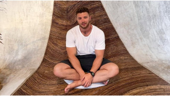 Taras Tsymbaliuk Takes Center Stage in 'The Bachelor' Season 14