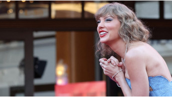 Taylor Swift has supported Lady Gaga in her fight against pregnancy rumors