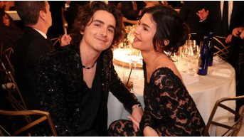 Timothée Chalamet's Relationship with Kylie Jenner: A Career Risk?