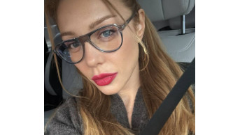 Tina Karol's Stunning Transformation: Winter Fashion Unveiled