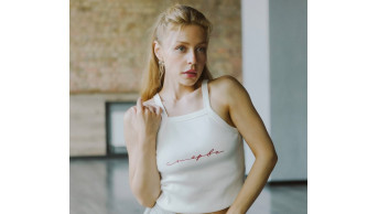 Tina Karol Astounds Fans with Powerful Workout Video