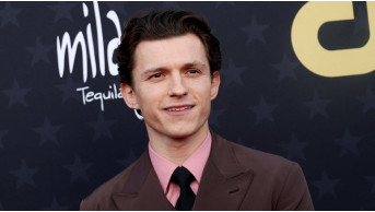 Tom Holland's Return to West End as Romeo Sparks Mixed Reactions