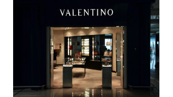 Valentino втрачає 22% прибутку: чи зможе новий креативний директор змінити ситуацію?