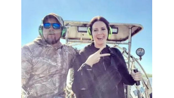 Opening: Lana Del Rey's lover is an alligator hunter from Louisiana
