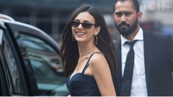 Victoria Justice charmed New York in a sexy navy blue look