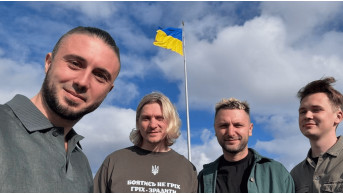 How Ukrainian celebrities celebrated National Flag Day 2023