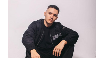 YAKTAK reveals personal secrets: how his parents' support changed his life