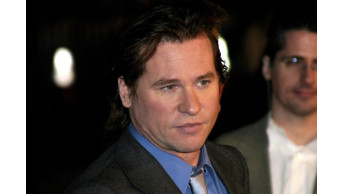 Hollywood Stunned as Iconic Actor Val Kilmer Passes Away