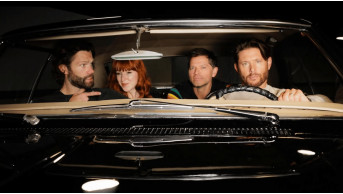 Supernatural Stars Reunite: A Nostalgic Gathering in Minneapolis