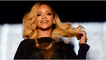 Ariana Grande and Britney Spears: Celebrity Perfumes Taking the World by Storm