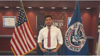 Chris Appleton’s Dream Comes True: From UK Roots to US Citizenship!