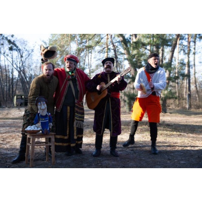 Фото №3 - АфишаАфіша "НЕХАЙ ЩАСТИТЬ!". Вистава Харківського академічного українського драматичного театру ім. Т. Г. Шевченка