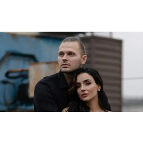 Фото - Анна Трінчер і Cheev: чи має місце кохання поза Фото №%d - АфішаАнна Трінчер і Cheev: чи має місце кохання