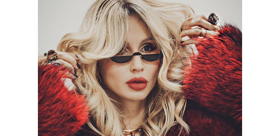 LOBODA – «ПУЛЯ-ДУРА»: ПРЕМ’ЄРА НОВОЇ ПІСНІ ЗОВСІМ СКОРО! LOBODA – «ПУЛЯ-ДУРА»: ПРЕМ’ЄРА НОВОЇ ПІСНІ ЗОВСІМ СКОРО!