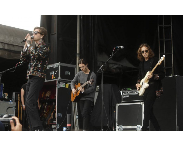 The Neighbourhood